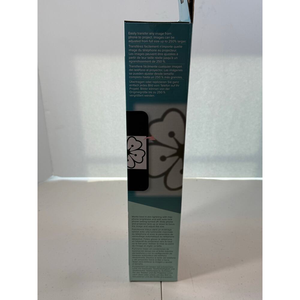 American Crafts We R Memory Keepers Basic Tool Craft Projector - Picture 6 of 9
